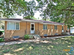 3540 S 39th St, Lincoln, NE 68506