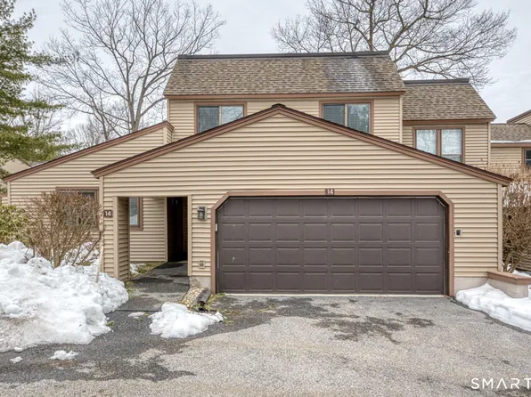 14 Walnut Lane #14, Avon, CT 06001