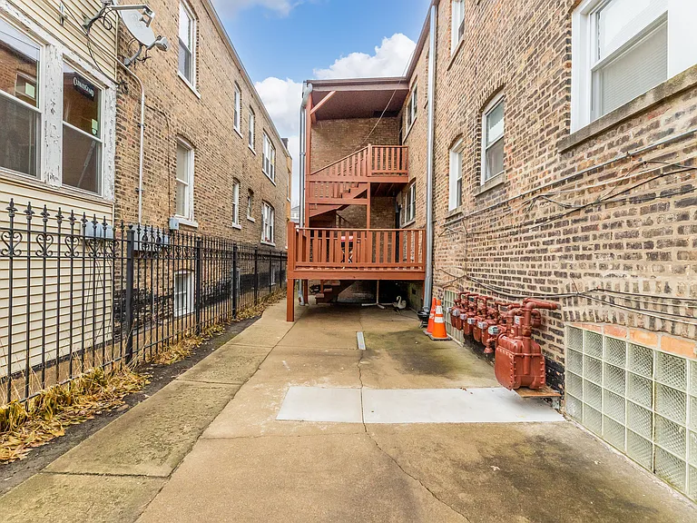 6758 S Campbell Ave #2 — Photo 14