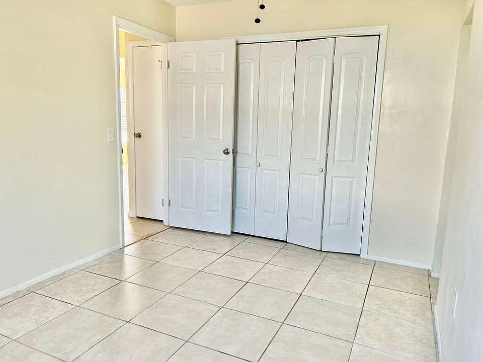 1st image of 2505 NW 105th Lane