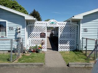405 Pine Ave APT 2, Tillamook, OR 97141