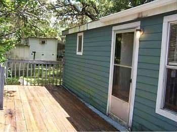 5th image of 1572 Oak Ln