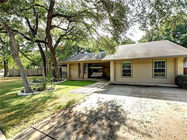 1st image of 10054 Woodland Village Dr