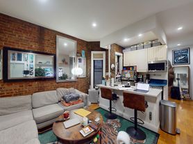 345 E 65th St