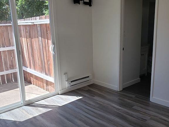 4th image of 208 B St APT G
