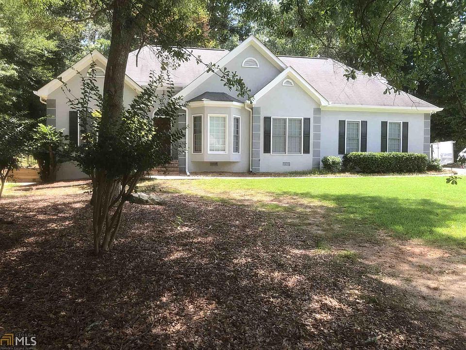 1st image of 105 Farr Lake Dr