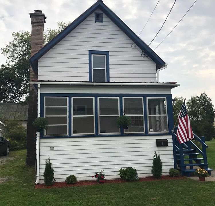 1st image of 8 Highland St