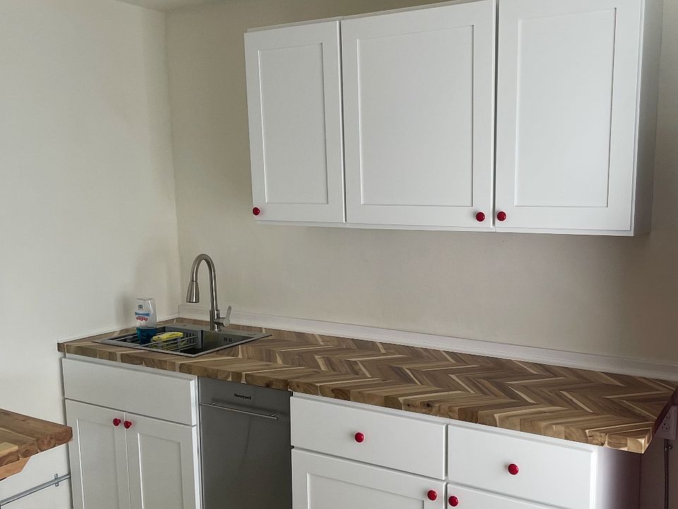 1st image of 416 Marilla St Floor 2