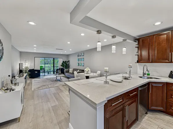 21656 Juego Circle S #23f, Boca Raton, FL 33433