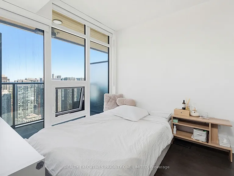 1 Concord Cityplace Way #5515 — Photo 13