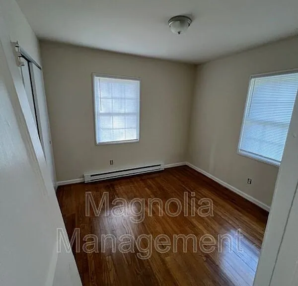 1214 Parham St #1 — Photo 11