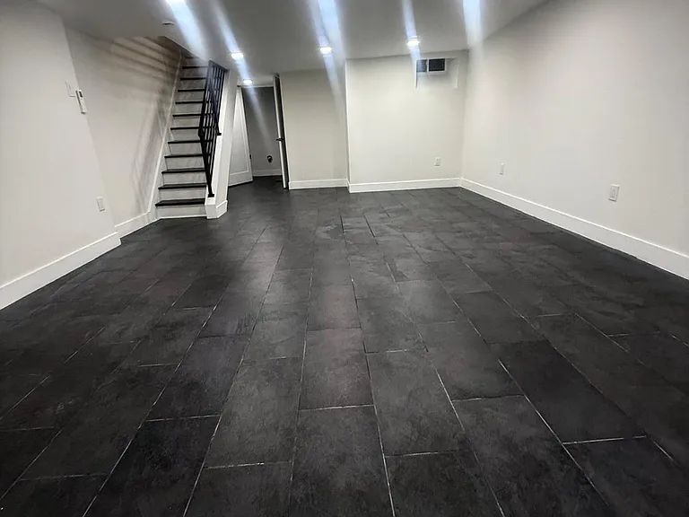 1613 N Bailey St — Photo 14