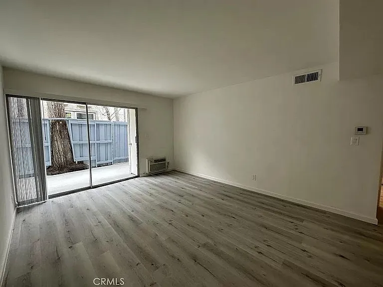 18620 Hatteras St #183 — Photo 14