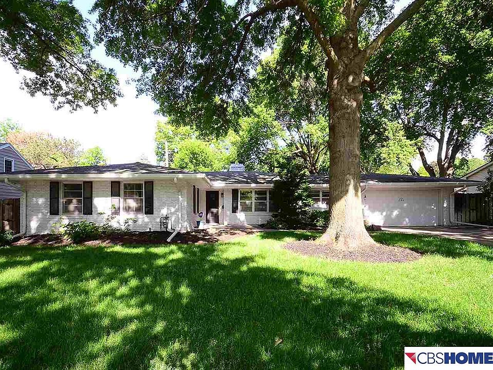 1st image of 702 Dillon Dr