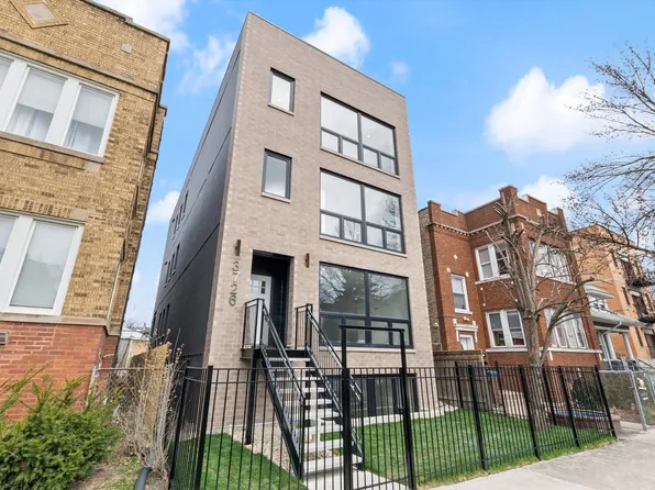 4920 N Whipple St #3, Chicago, IL 60625