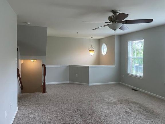 3rd image of 272 Broadstone Dr