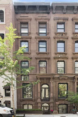 Sold by Compass | media 17