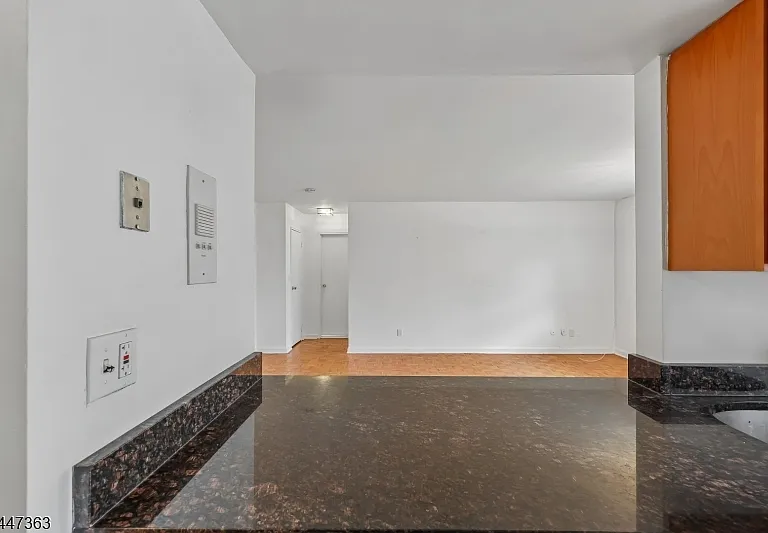 135-167 S Maple Ave #137-D — Photo 24