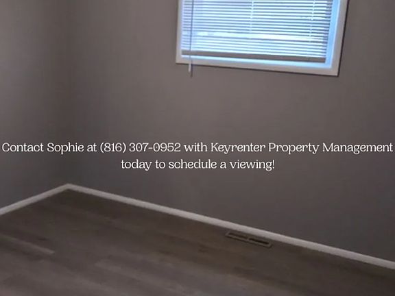 3rd image of 3737 Cypress Ave