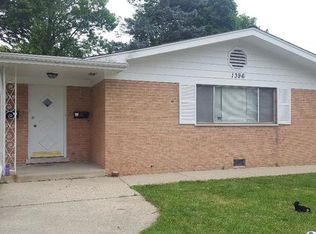 1396 Wing St APT 4, Elgin, IL 60123