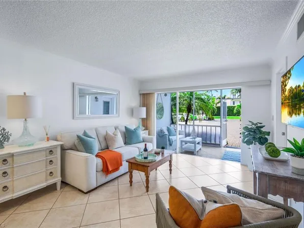343 8th AVE S #343, NAPLES, FL 34102