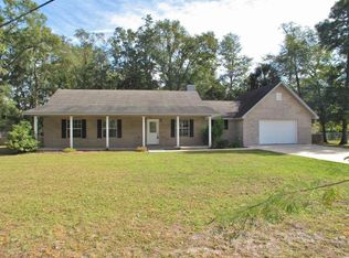 37150 Walker St, Hilliard, FL 32046