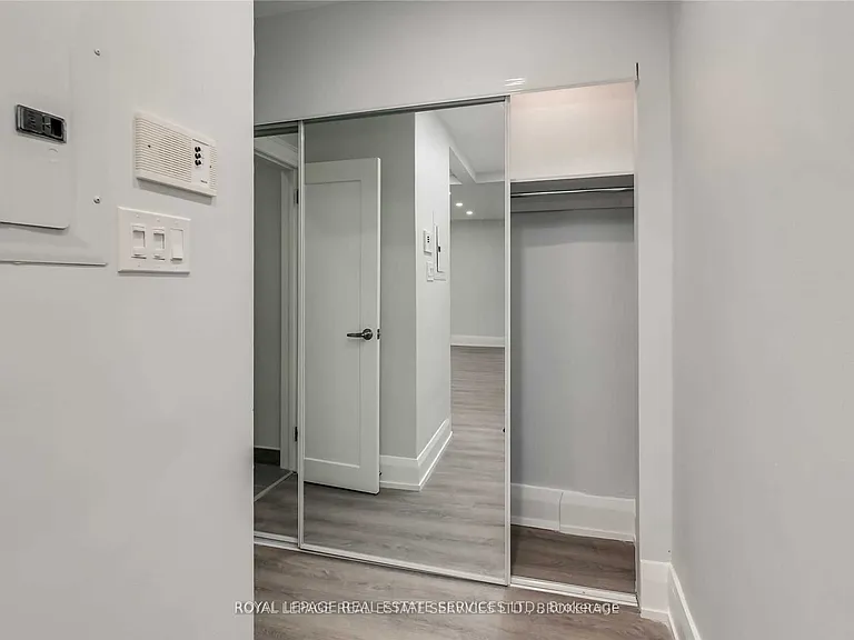 120 Vaughan Rd #20 — Photo 16