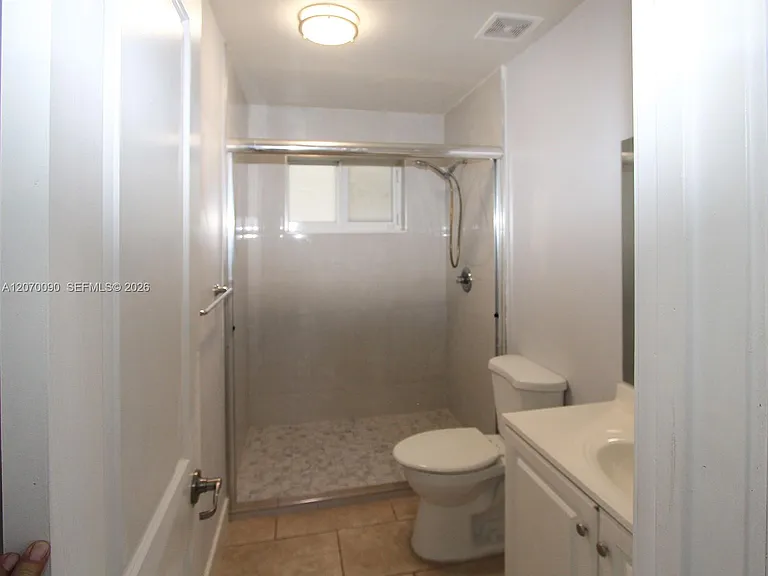 11460 SW 224th St — Photo 9