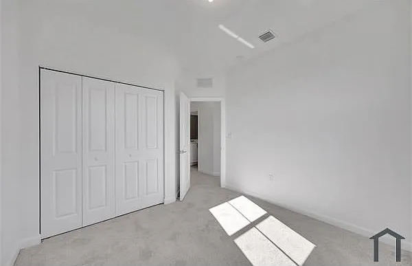 2412 SE 29th St — Photo 17