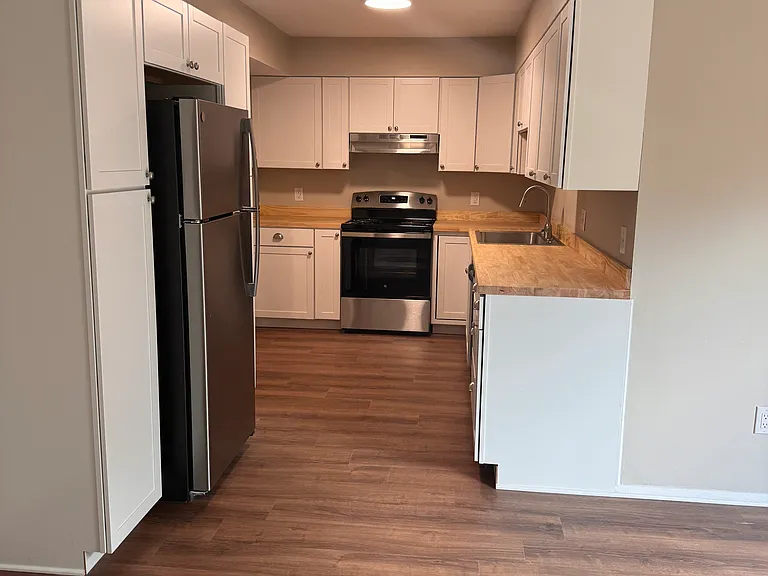 3998 San Marino St #3998 — Photo 10