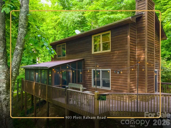 903 Plott Balsam Rd, Maggie Valley, NC 28751