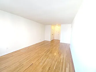 Rented by Smart NY Realty LLC