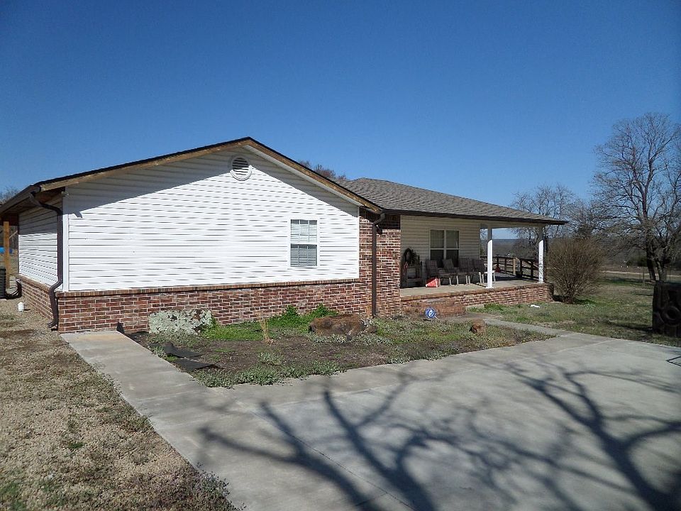2nd image of 2795 N Wheeler Ave