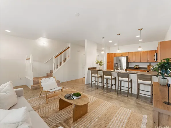 1155 Kakala St APT 206, Kapolei, HI 96707