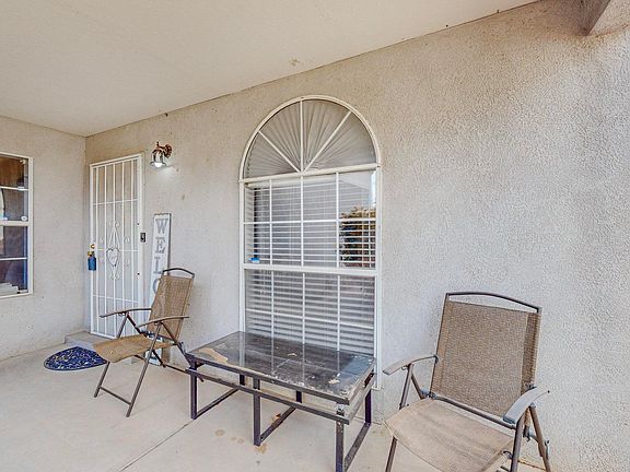 2nd image of 1281 Camino Del Rey Dr SW
