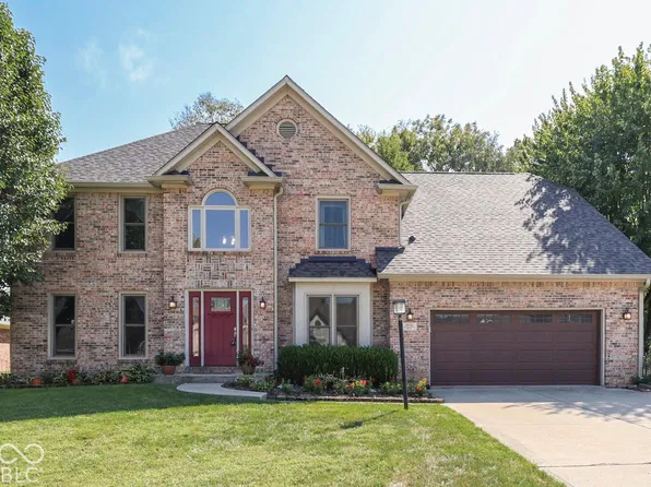 4275 Silver Hill Dr, Greenwood, IN 46142