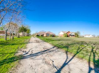 320 Vz County Road 3428, Wills Point, TX 75169