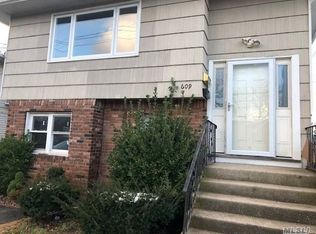 609 Monroe Blvd, Long Beach, NY 11561