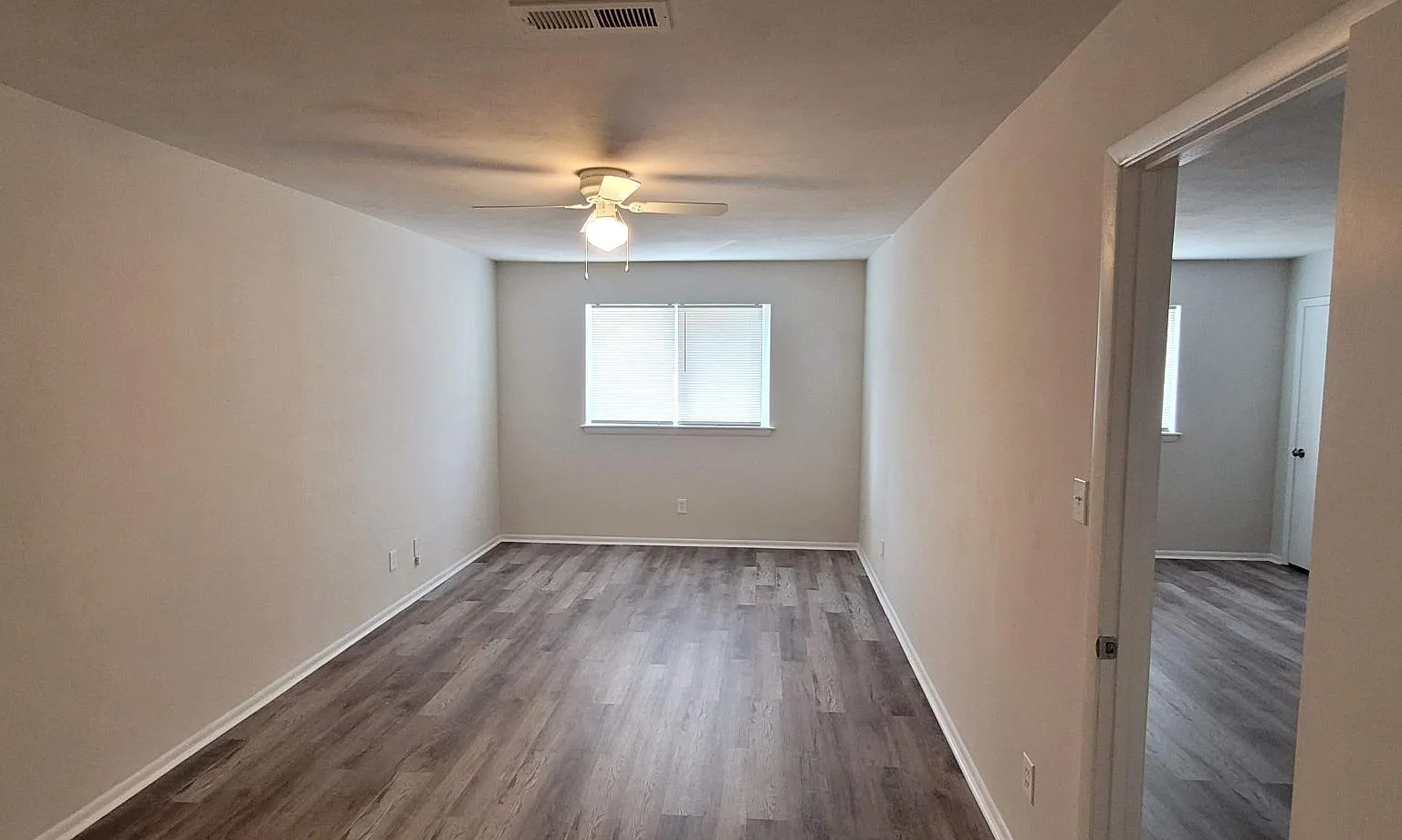 1 bed, 560 sqft, $950 — Photo 1