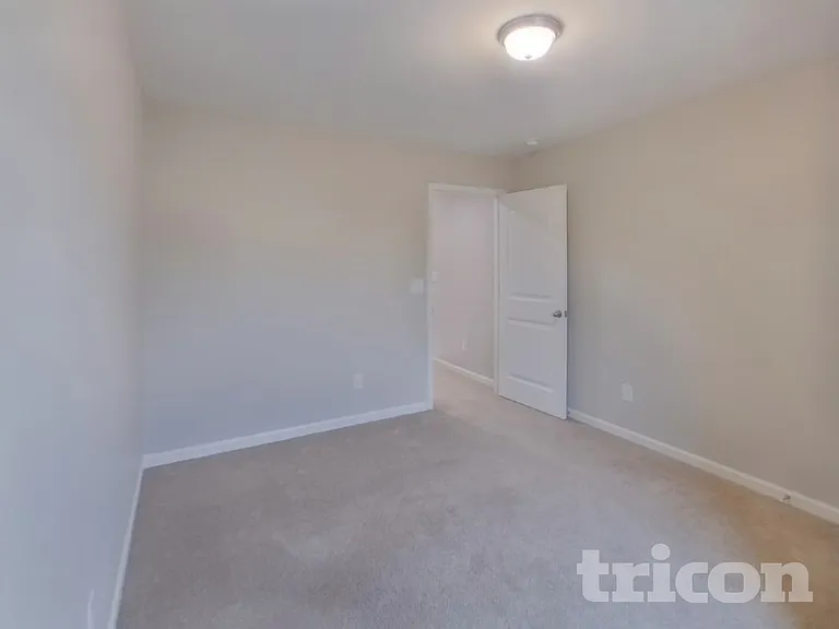 356 Dawsons Park Dr — Photo 12