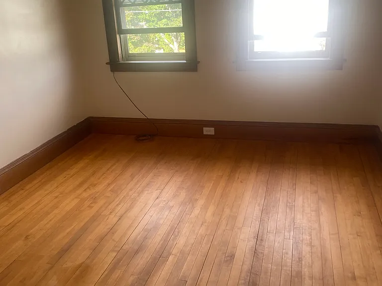 52 Sparhawk St #4 — Photo 2