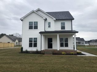 631 Carter Sims Rd, Bowling Green, KY 42104