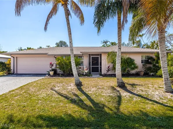 1676 N Hermitage Rd, Fort Myers, FL 33919
