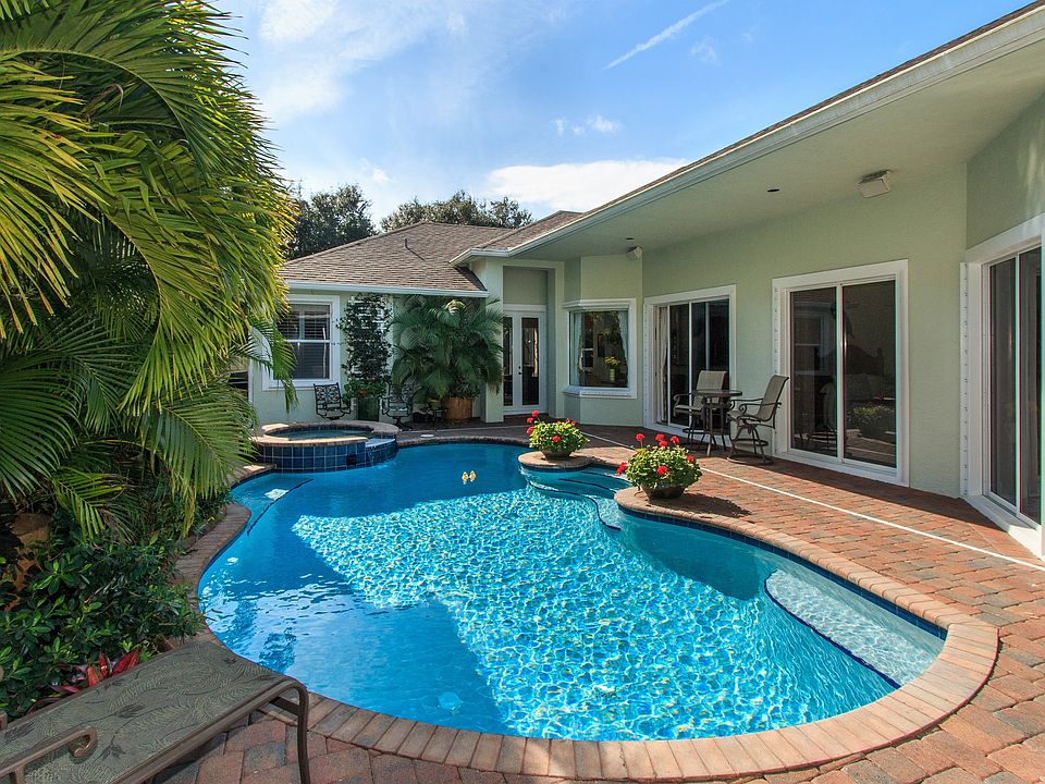 1st image of 1347 Winding Oaks Cir W