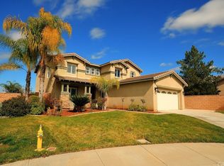 31748 Umbria Ln, Winchester, CA 92596