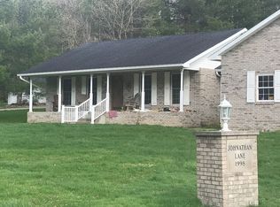 21 Johnathan Ln, Milton, WV 25541