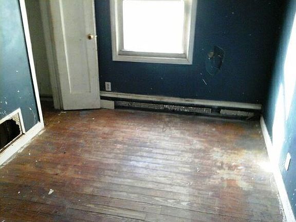 4th image of 38 Trafalgar Dr