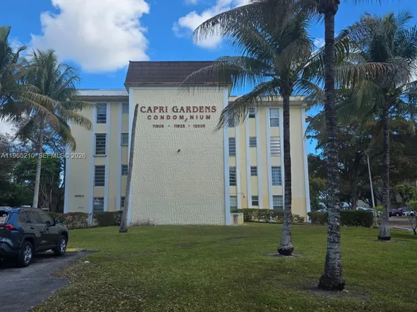 11925 NE 2nd Ave #B307, North Miami, FL 33161