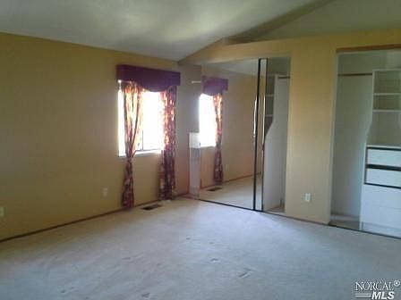 3rd image of 125 Westport Ln