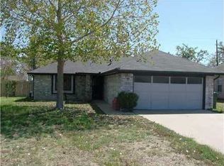 2516 Pinon Ct, Bryan, TX 77802